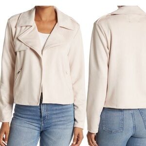 Ookie and Lala faux suede crop Moto jacket in light blush, Sz. L